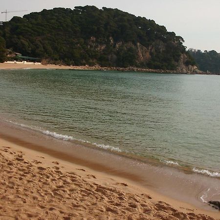 Apartamentos Famara Λορέτ Ντε Μαρ Εξωτερικό φωτογραφία