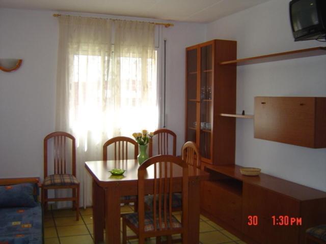 Apartamentos Famara Λορέτ Ντε Μαρ Δωμάτιο φωτογραφία
