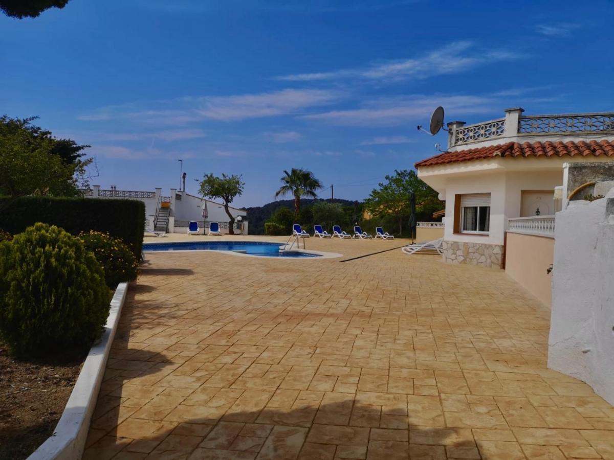 Apartamentos Famara Λορέτ Ντε Μαρ Εξωτερικό φωτογραφία