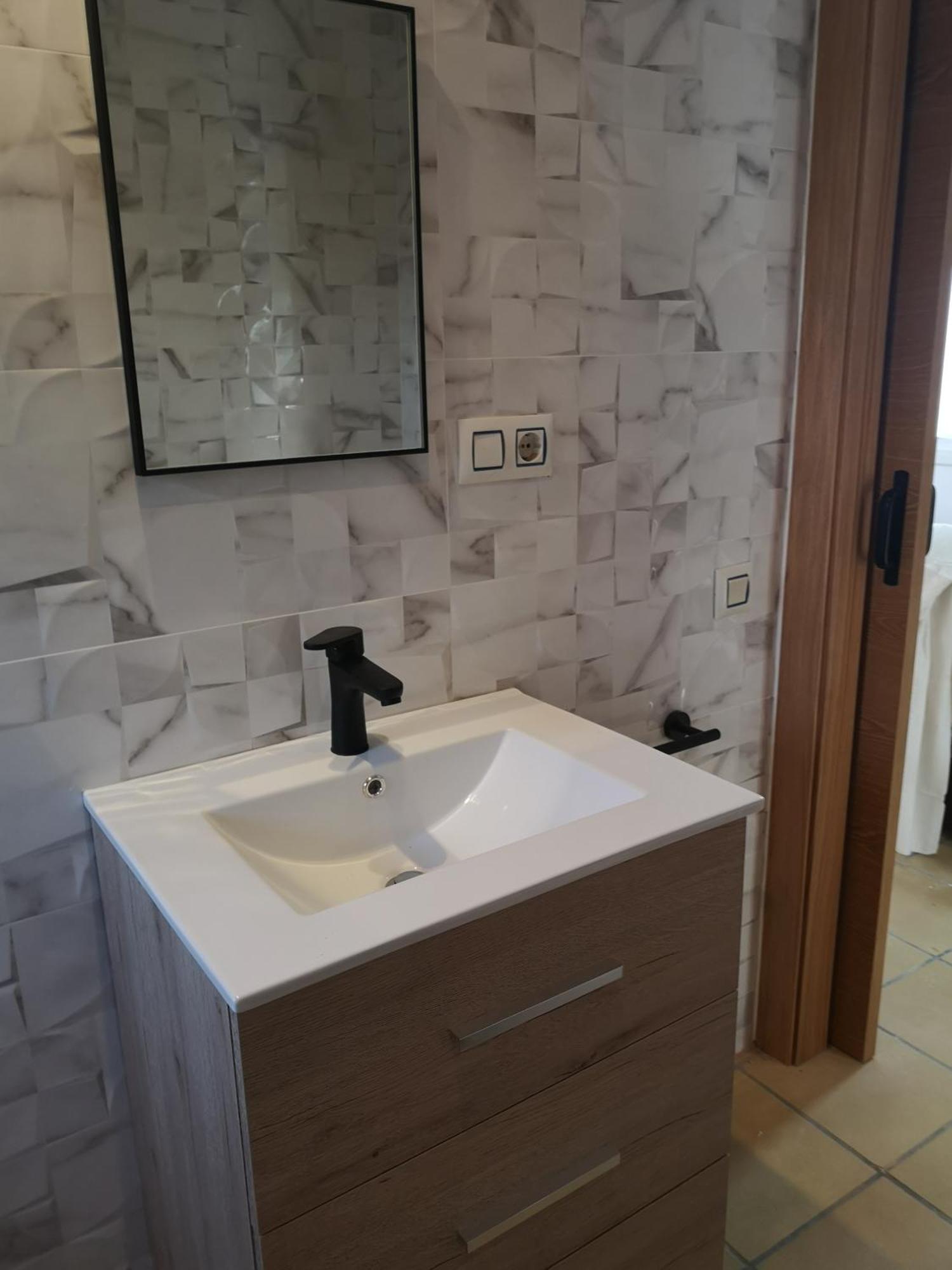Apartamentos Famara Λορέτ Ντε Μαρ Εξωτερικό φωτογραφία