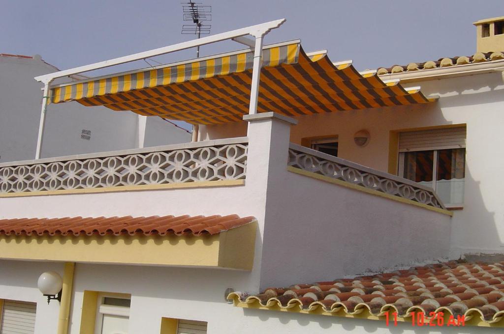 Apartamentos Famara Λορέτ Ντε Μαρ Δωμάτιο φωτογραφία